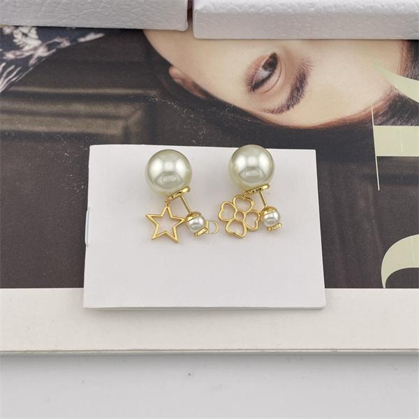 冬の最旬コーデに仕上げる ディオール DIOR ピアスコピー 激安(日本最大級)