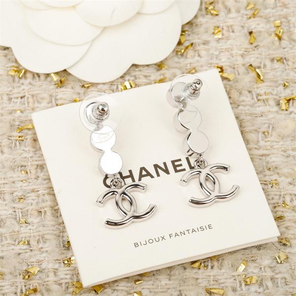 数量限定販売   注目度の高い最短翌日着_シャネルピアスコピー 激安(日本最大級)