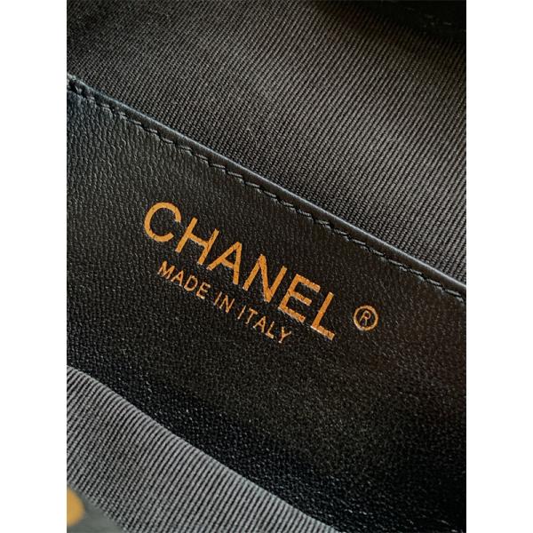 お洒落シャネルハンドバッグコピー2026最新　カジュアルなスタイルに 激安(日本最大級)