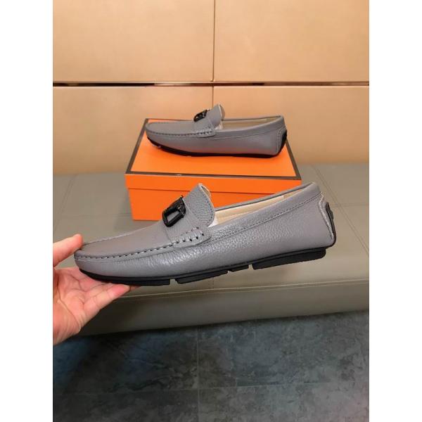 新着2025セール ブランドスタイルが継続的に人気 VERSACE ヴェルサーチビジネスシューズコピー 激安(日本最大級)