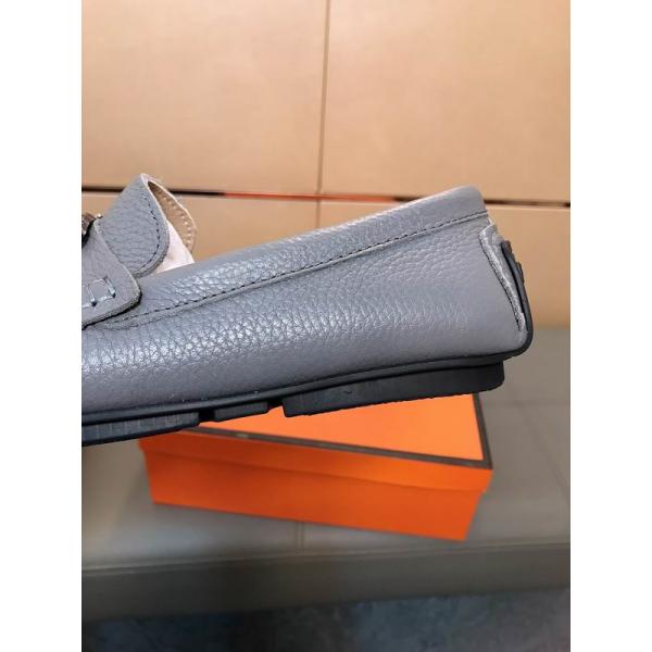 新着2025セール ブランドスタイルが継続的に人気 VERSACE ヴェルサーチビジネスシューズコピー 激安(日本最大級)