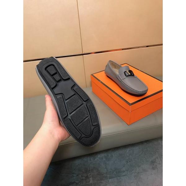 新着2025セール ブランドスタイルが継続的に人気 VERSACE ヴェルサーチビジネスシューズコピー 激安(日本最大級)