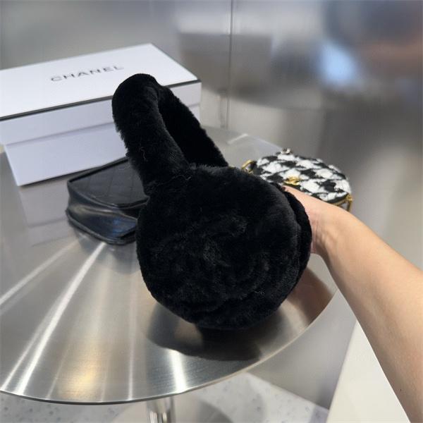 今季秋冬トレンド最安値 耐久性保温アイテムシャネルイヤーマフラー  コピー 通販