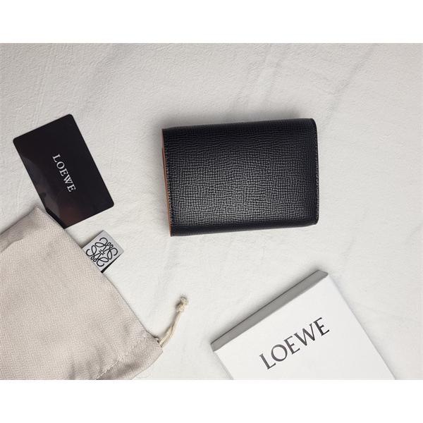 春夏 LOEWE ロエベ 新入荷 レディース財布_ロエベ ブランド激安通販 専門店