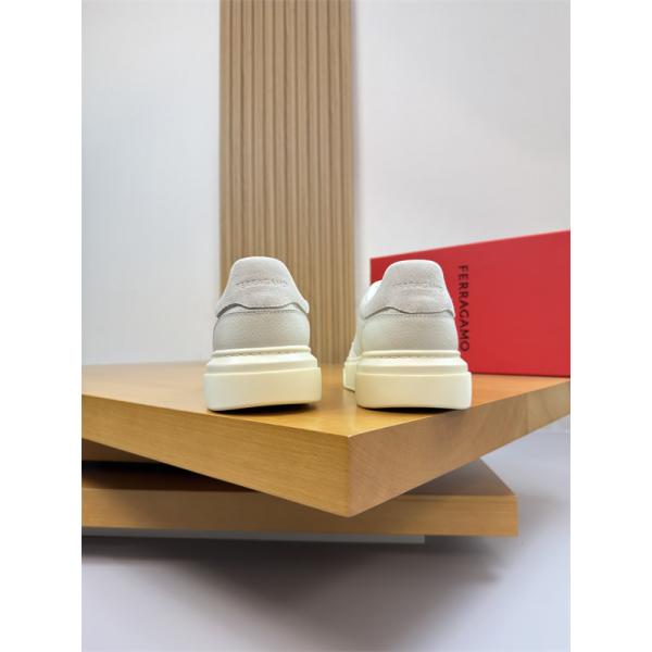 秋冬っぽいサルヴァトーレフェラガモスニーカーコピー お洒落 FERRAGAMO_ 激安(日本最大級)