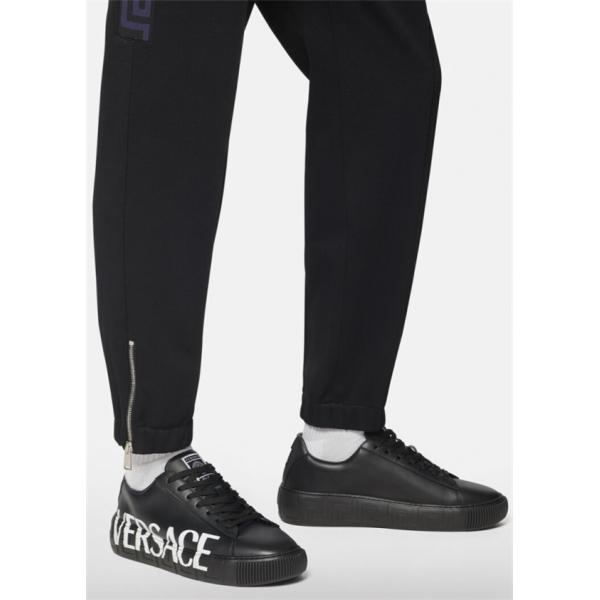 VERSACE 2025新品フラットシューズ 海外流行 ヴェルサーチ 靴 コピー 激安(日本最大級)
