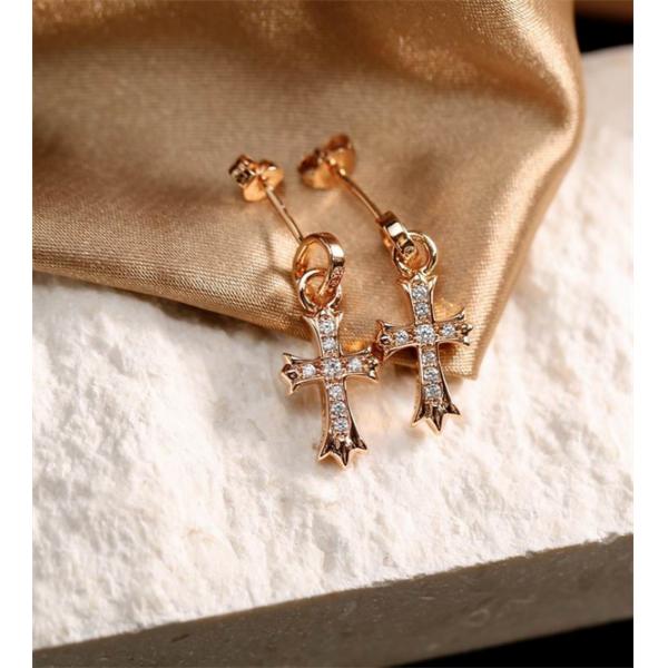 驚きの破格値新品クロムハーツピアス CHROME HEARTS ブランド コピー 激安(日本最大級)