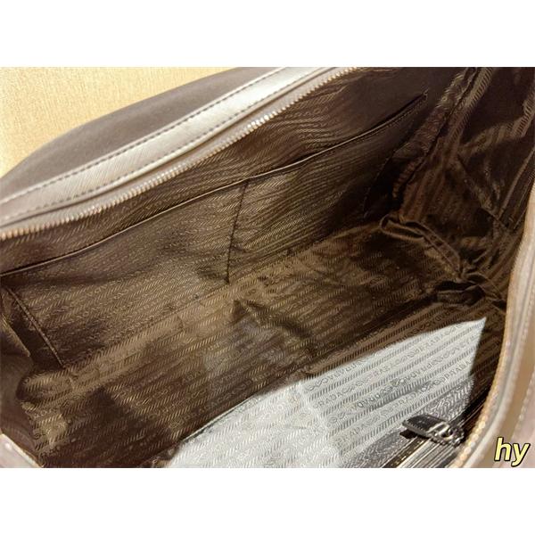 旅行用プラダ バッグコピーPRADA エレガントな雰囲気オススメのアイテムを見逃すな_ブランド激安通販 専門店