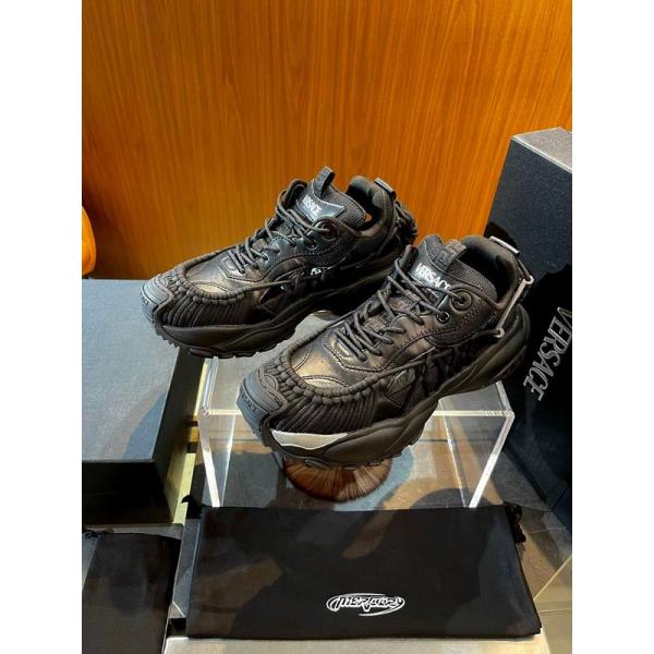 見た目が良い 2色可選 品質高き人気アイテム VERSACE ヴェルサーチランニングシューズ _コピー 激安(日本最大級)