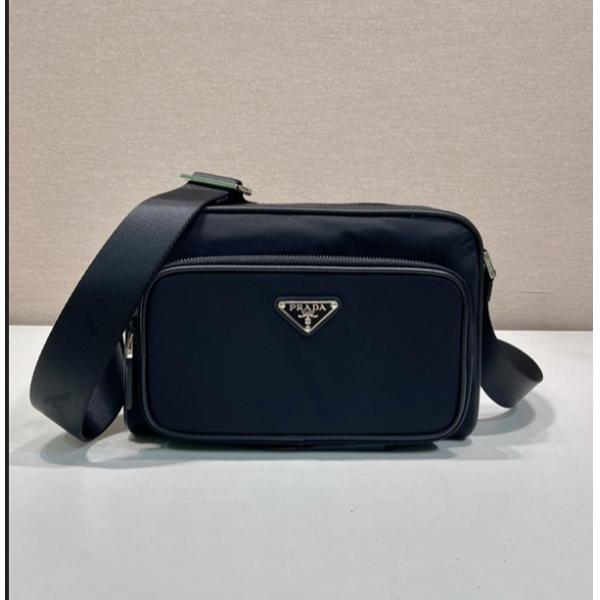 プラダショルダーバッグ コピーファッション度アップ PRADA 2025最安値！ブランド激安通販 専門店