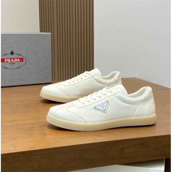 長く使える！2025【SALE！】 定番品質保証プラダ PR...