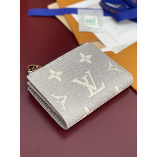 M13797 大人気　ルイヴィトン財布コピー 収納力抜群の長財布 モノグラム ヴェルニ ポルトフォイユ・サラ  激安(日本最大級)