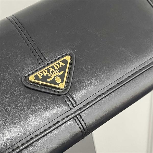 プラダ 2025-26年春夏新作  長財布 偽物 レディース財布スーパーコピーブランド激安通販 専門店