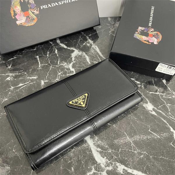 プラダ 2025-26年春夏新作  長財布 偽物 レディース財布スーパーコピーブランド激安通販 専門店