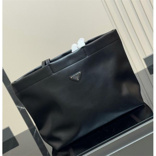 魅力プラダトートバッグ偽物  プラダ レディースバッグスーパーコピーブランド激安通販 専門店