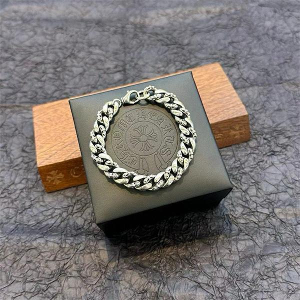 大人気2025春夏新作クロムハーツCHROME HEARTSプレスレットコピーシルバースタイリッシュな印象激安(日本最大級)