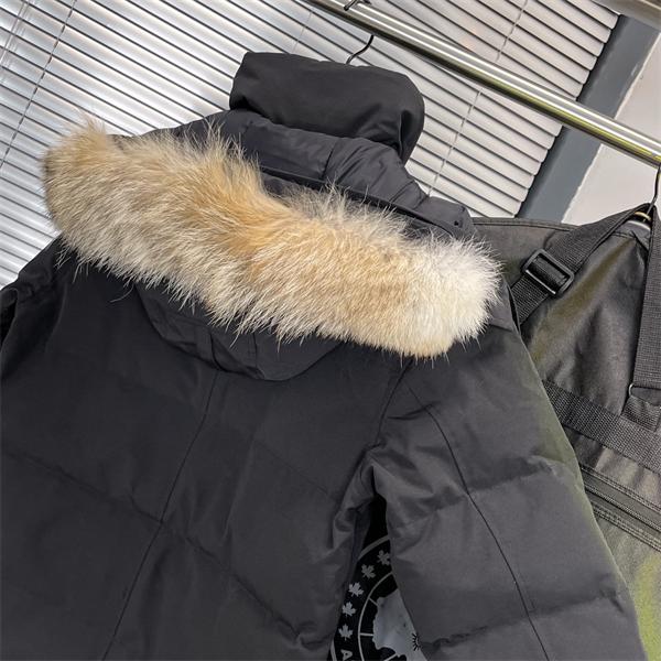 ミドルレングスが汎用性も高く　CANADA GOOSE/カナダグース ダウンジャケット　ブランド コピー 激安(日本最大級)