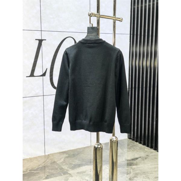 2025秋冬におすすめ着こなし VERSACE ヴェルサーチセーターコピー 激安(日本最大級)