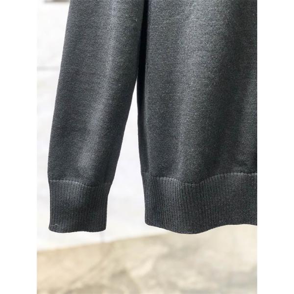 2025秋冬におすすめ着こなし VERSACE ヴェルサーチセーターコピー 激安(日本最大級)