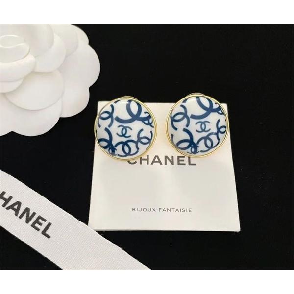 秋のコーデで使いやすい シャネル ピアス コピー 激安(日本最大級)