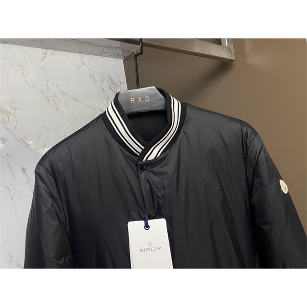 大絶賛の履き心地Moncler Bouchet  M062017790Y50モンクレール メンズダウンジャケットコピー 激安(日本最大級)