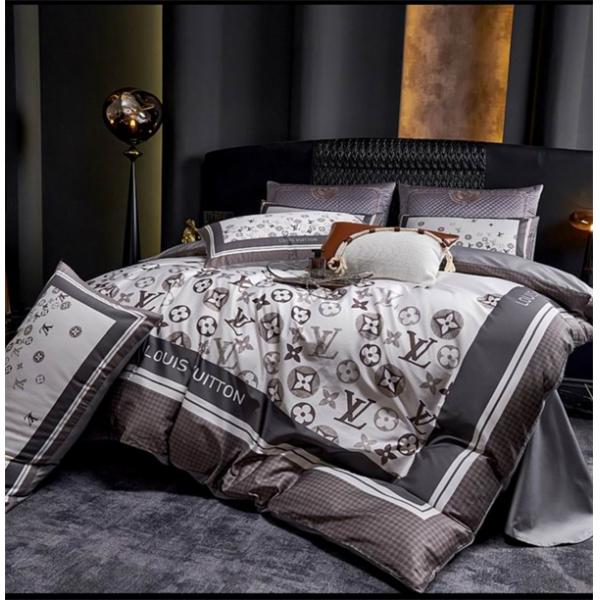 ヴィトン寝具4点 スーパーコピー激安大特価☆☆人気肌ざわりが良い綿100％シングルサイズ（約200×230cm）