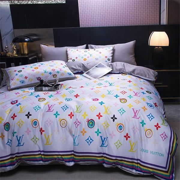 驚きの破格値セール爽やか清潔感ヴィトン4点セット スーパーコピーシングルサイズ