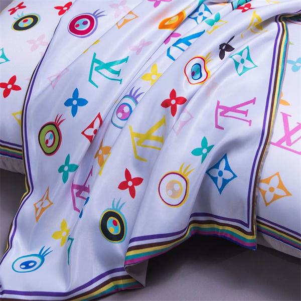 驚きの破格値セール爽やか清潔感ヴィトン4点セット スーパーコピーシングルサイズ