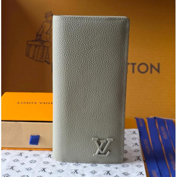 ヴィトン 長財布コピー大容量爆買い定番人気小銭入れカード収納力アップメンズ用erogram Brazza 財布