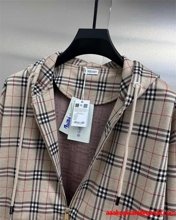 新作 パーカー ジップアップ 大人カジュアル 人気 BURBERRY バーバリー スーパーコピー