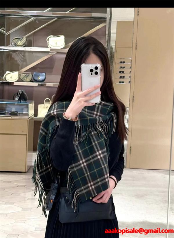 人気集中 保温性抜群 レッド チェック BURBERRY バーバリー 偽物 マフラー クラシック