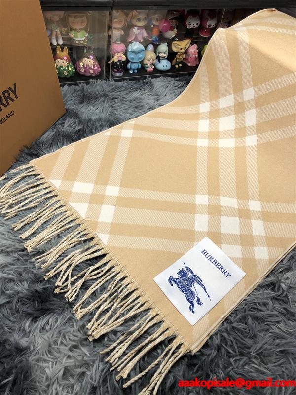 BURBERRY バーバリー コピー 上質 温か素材 ベージュ チェック ストール 冬コーデ向き