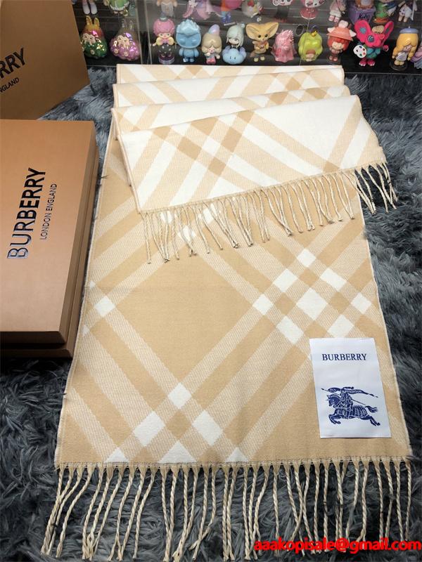 BURBERRY バーバリー コピー 上質 温か素材 ベージュ チェック ストール 冬コーデ向き