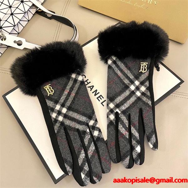注目小物 防寒重視 グレー チェック グローブ ファートリム 上品 BURBERRY バーバリー コピー
