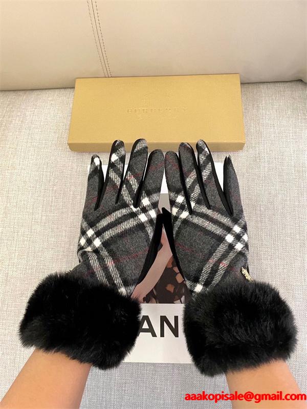注目小物 防寒重視 グレー チェック グローブ ファートリム 上品 BURBERRY バーバリー コピー