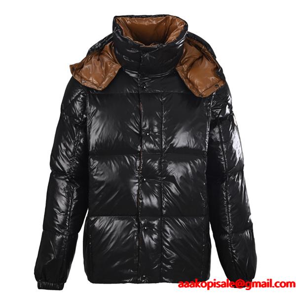 プレミアム ブラック フード ダウンジャケット 2026冬定番 MONCLER モンクレール 偽物