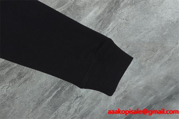新登場 ホワイト スウェット ミニプリント 着心地抜群 MONCLER モンクレール コピー