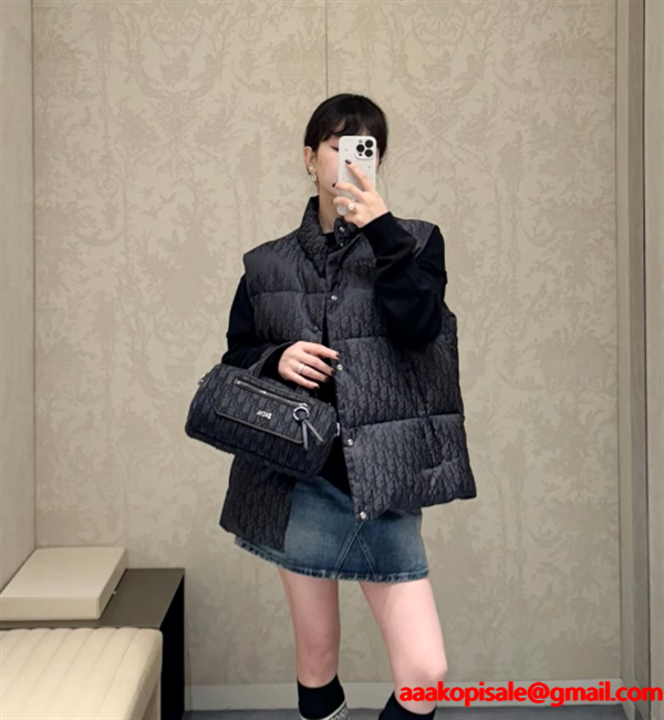 最新作DIOR Obliqueディオールベストダウンコピー2026人気防寒性抜群