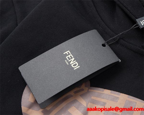  注目モデル プリント FENDI フェンディ コピー パーカー ブラック アイコニック