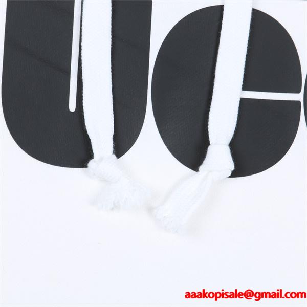 グッチ コピー GUCCI ロゴデザイン パーカー ブラック アイキャッチ 力強い