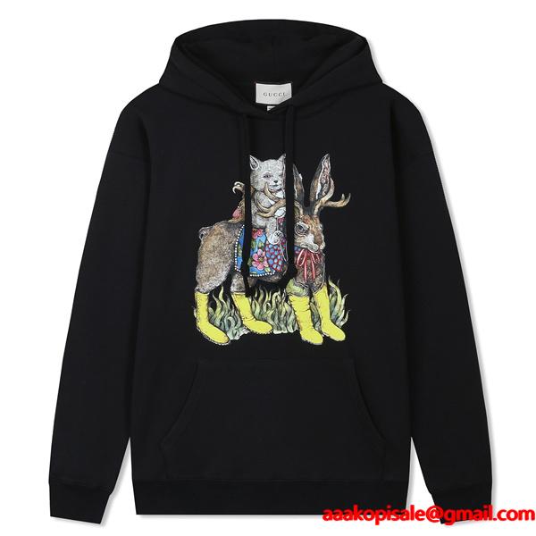 GUCCI グッチ コピー アートモチーフ パーカー ホワイト 温もり 個性的 ナチュラル