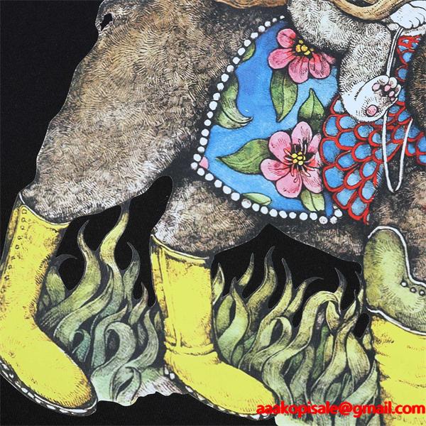 GUCCI グッチ コピー アートモチーフ パーカー ホワイト 温もり 個性的 ナチュラル