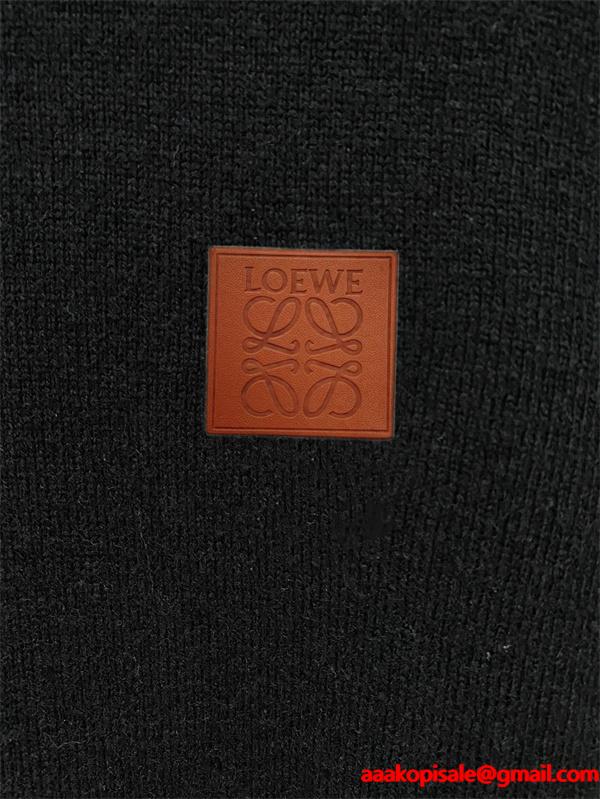 保温性重視 LOEWE ロエベ コピー ブラック ニット ミニパッチ 防寒対策 人気