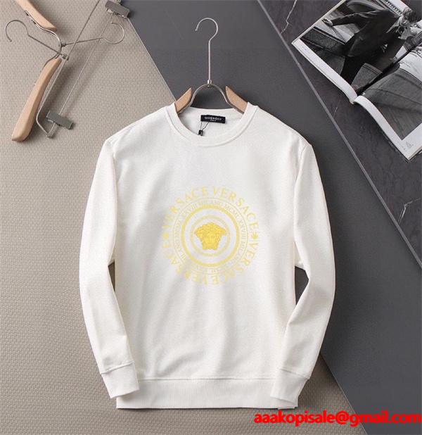 VERSACE ヴェルサーチ コピー 秋冬定番 ブラック×ゴールド スウェット 上品 大人気 