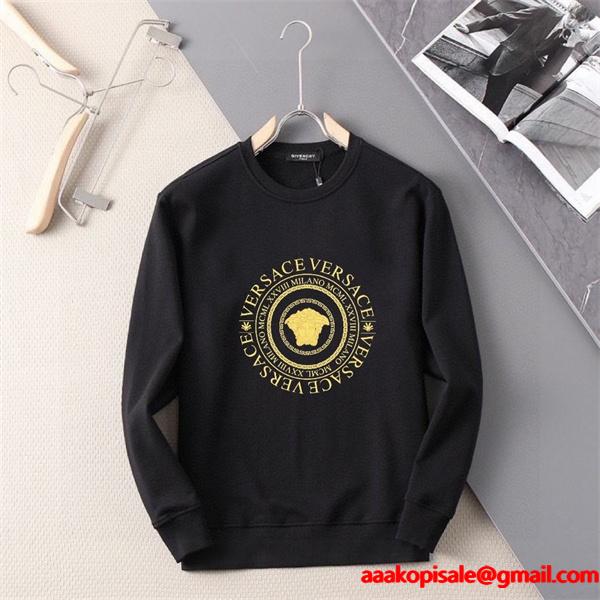 VERSACE ヴェルサーチ コピー 秋冬定番 ブラック×ゴールド スウェット 上品 大人気 