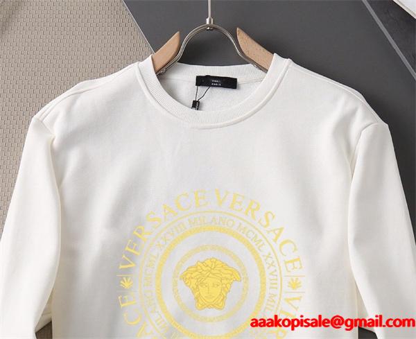 VERSACE ヴェルサーチ コピー 秋冬定番 ブラック×ゴールド スウェット 上品 大人気 