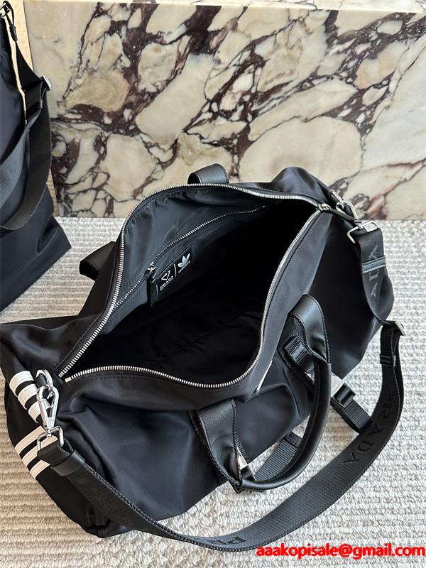 高級感 溢れる シャープな PRADA プラダ コピー デザイン ダッフルバッグ ブラック 人気商品