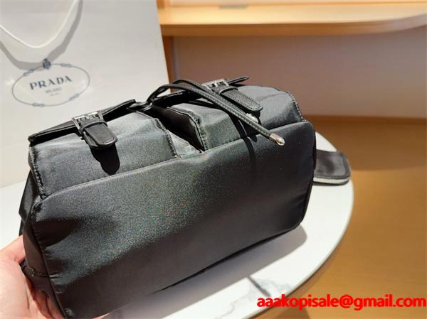 2026新作 シンプル 洗練された PRADA プラダ コピー デイパック ブラック ベストセラー