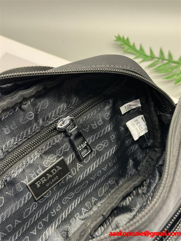 PRADA プラダ コピー コンパクト おしゃれな ウエストポーチ ブラック 人気商品