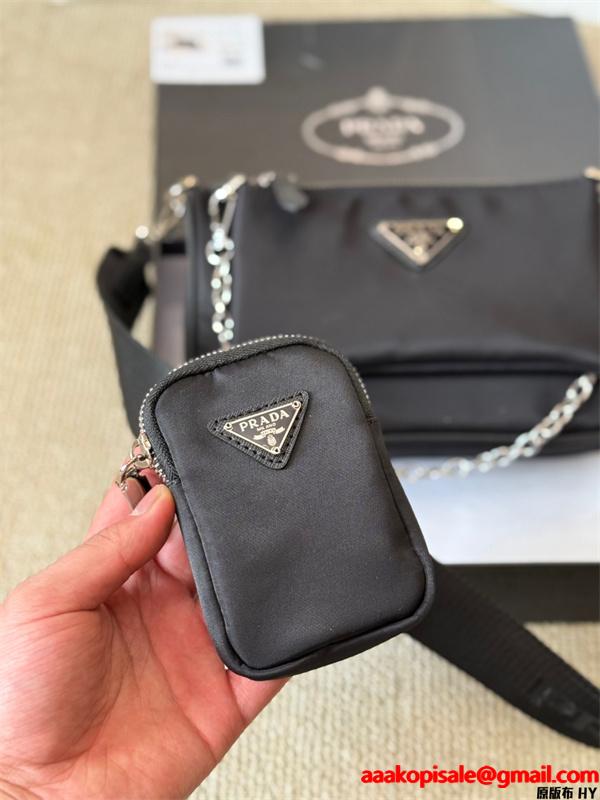 PRADA プラダ コピー 2026新作 モダン 洗練された ミニショルダーバッグ ブラック 限定